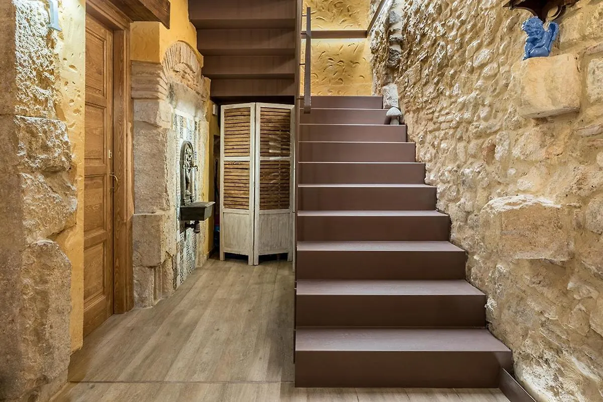 Hostal 977 Таррагона