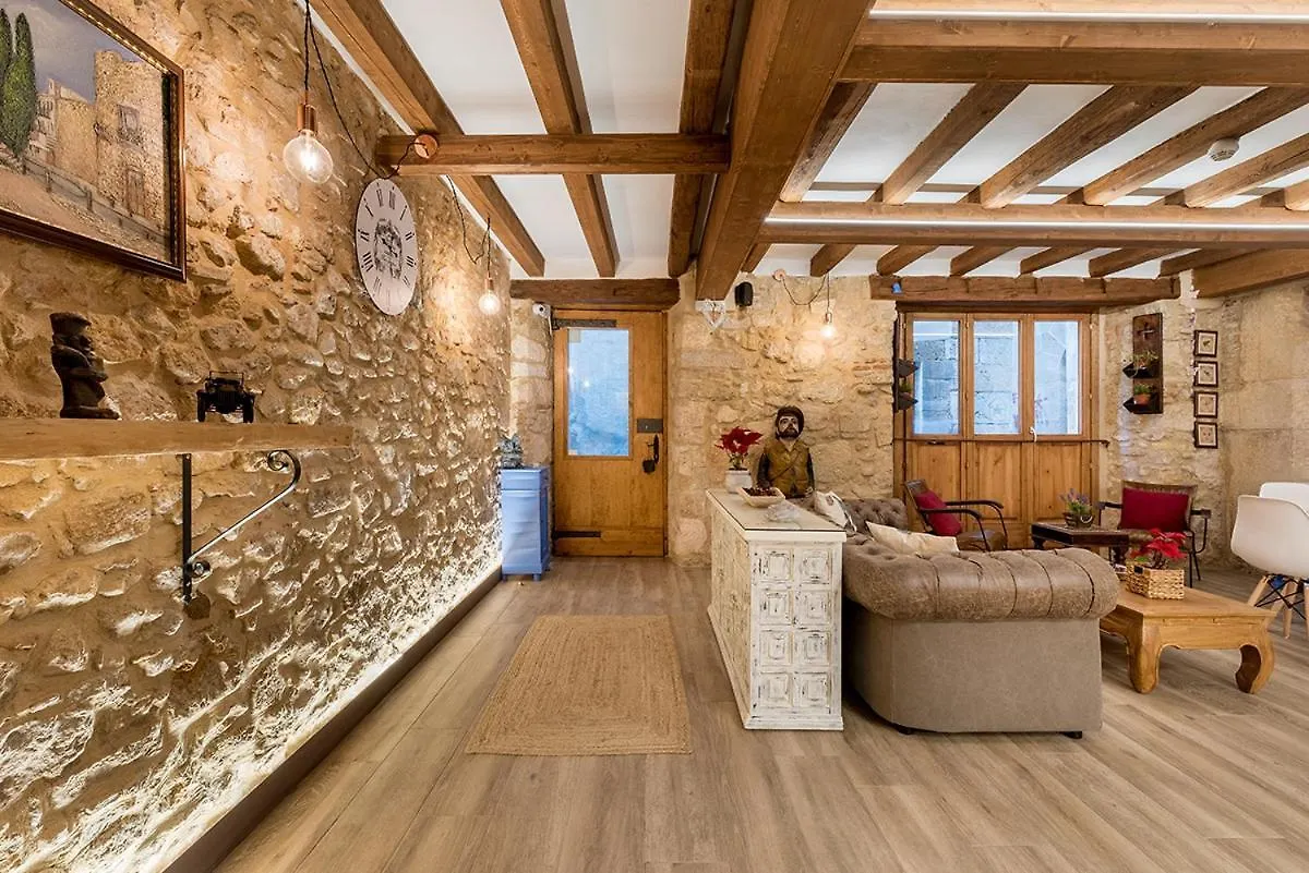 *** Отель Hostal 977 Таррагона Испания
